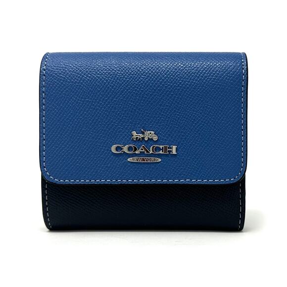 Coach Small Trifold Wallet Sky Blue Multi Leather CF446 - Picture 1 of 8